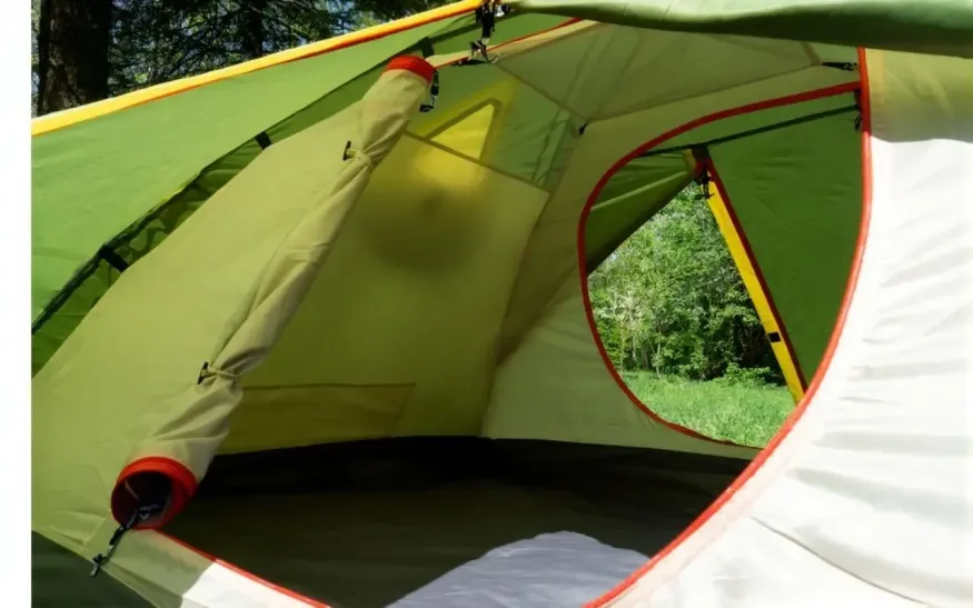 Палатка RockLand Peak 2+, зелёный цвет